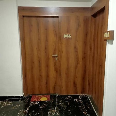 Hotel Riviera Residency ターネー エクステリア 写真