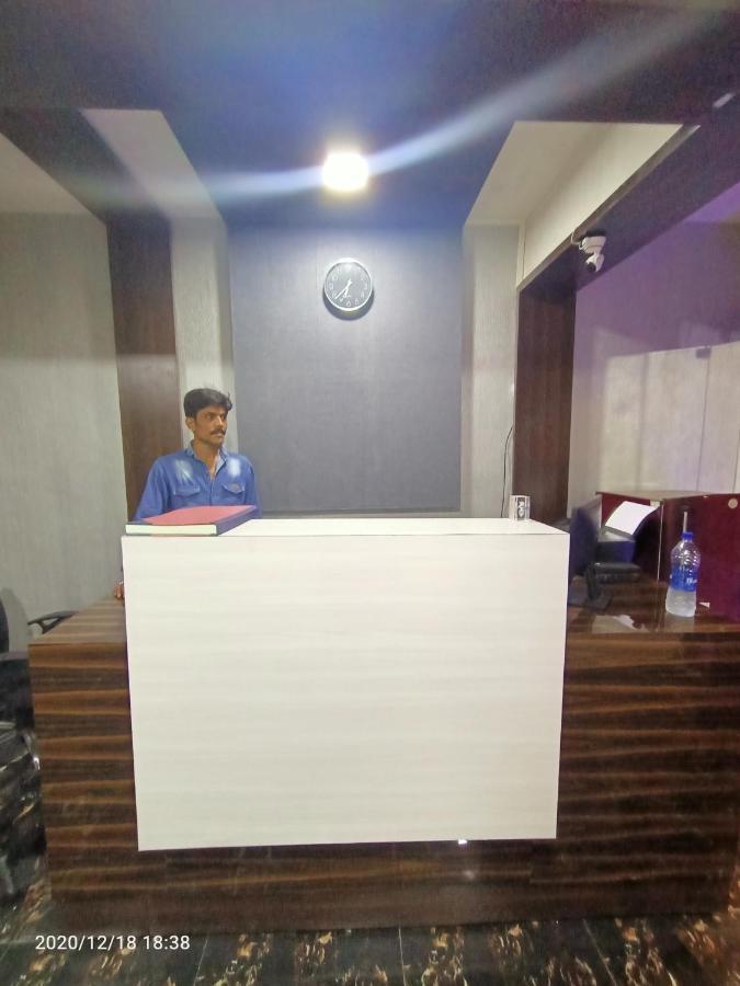 Hotel Riviera Residency ターネー エクステリア 写真