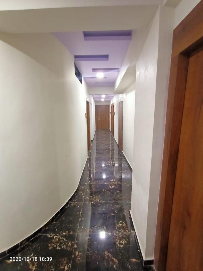 Hotel Riviera Residency ターネー エクステリア 写真