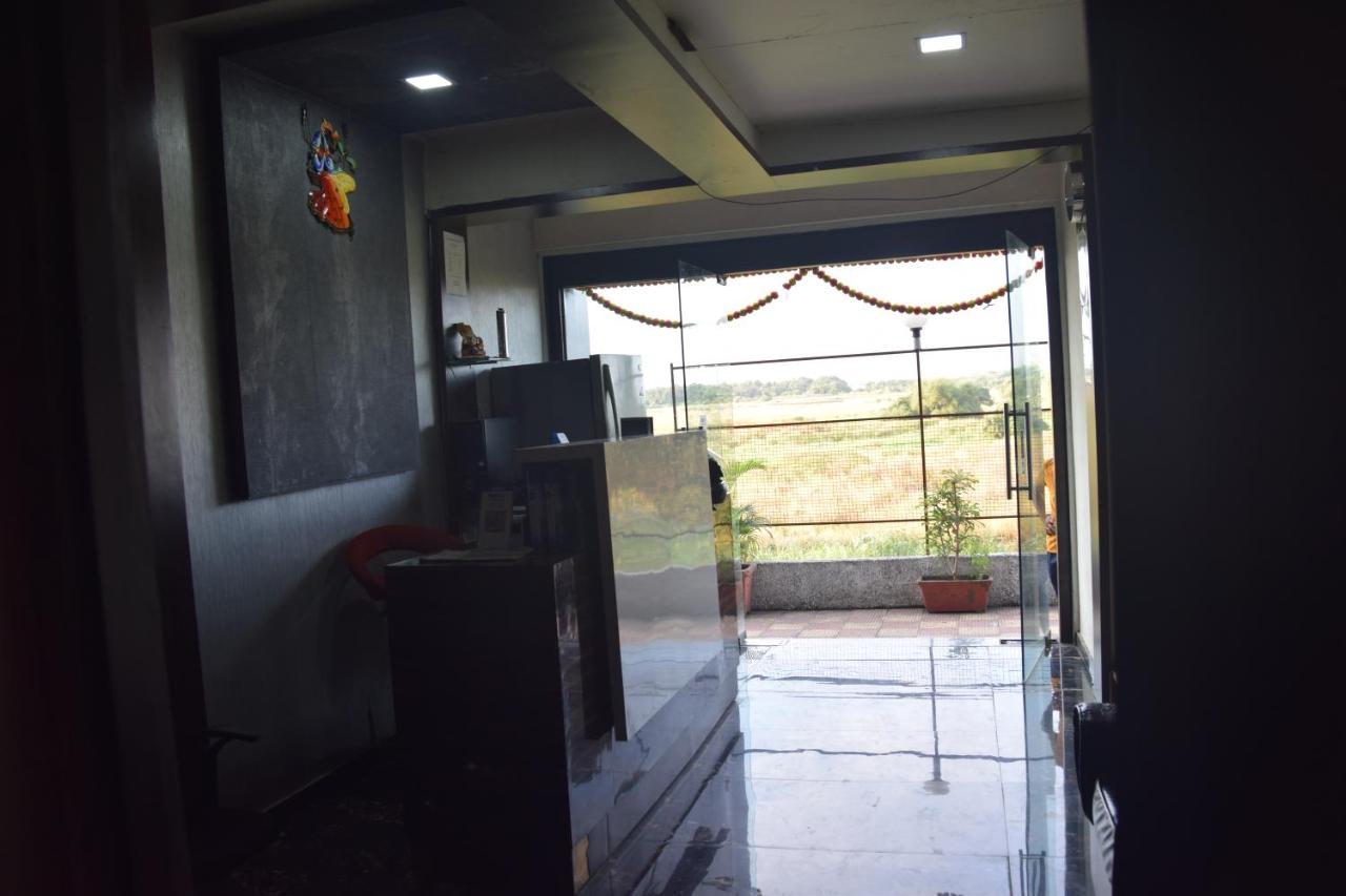 Hotel Riviera Residency ターネー エクステリア 写真