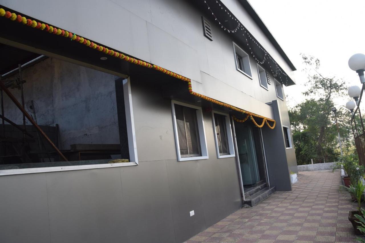 Hotel Riviera Residency ターネー エクステリア 写真